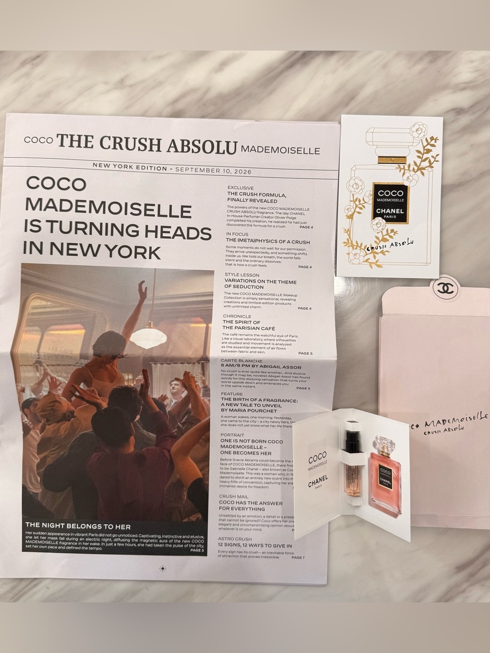 CHANEL Coco Mademoiselle CrashAbsolu,Chanel newspaper bag NY fashion week gift